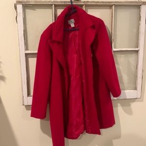 Knee-length wool pea coat